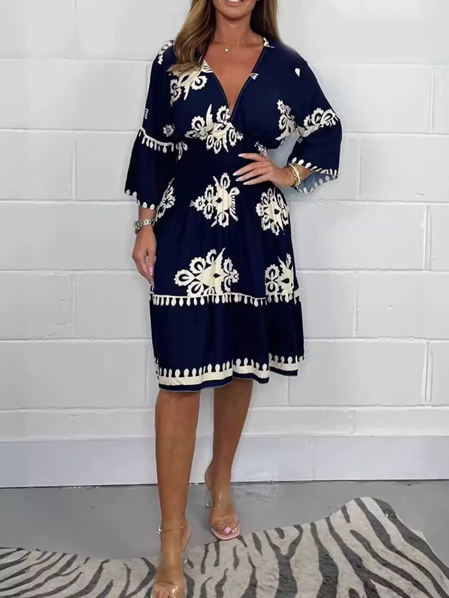Printed V-neck 3/4 Sleeve Midi Dress