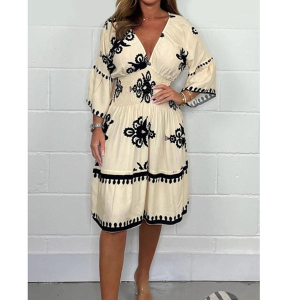 Printed V-neck 3/4 Sleeve Midi Dress