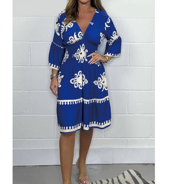 Printed V-neck 3/4 Sleeve Midi Dress