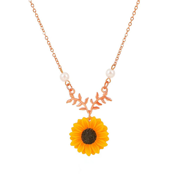 Lucky Leaves Sunflower Necklace