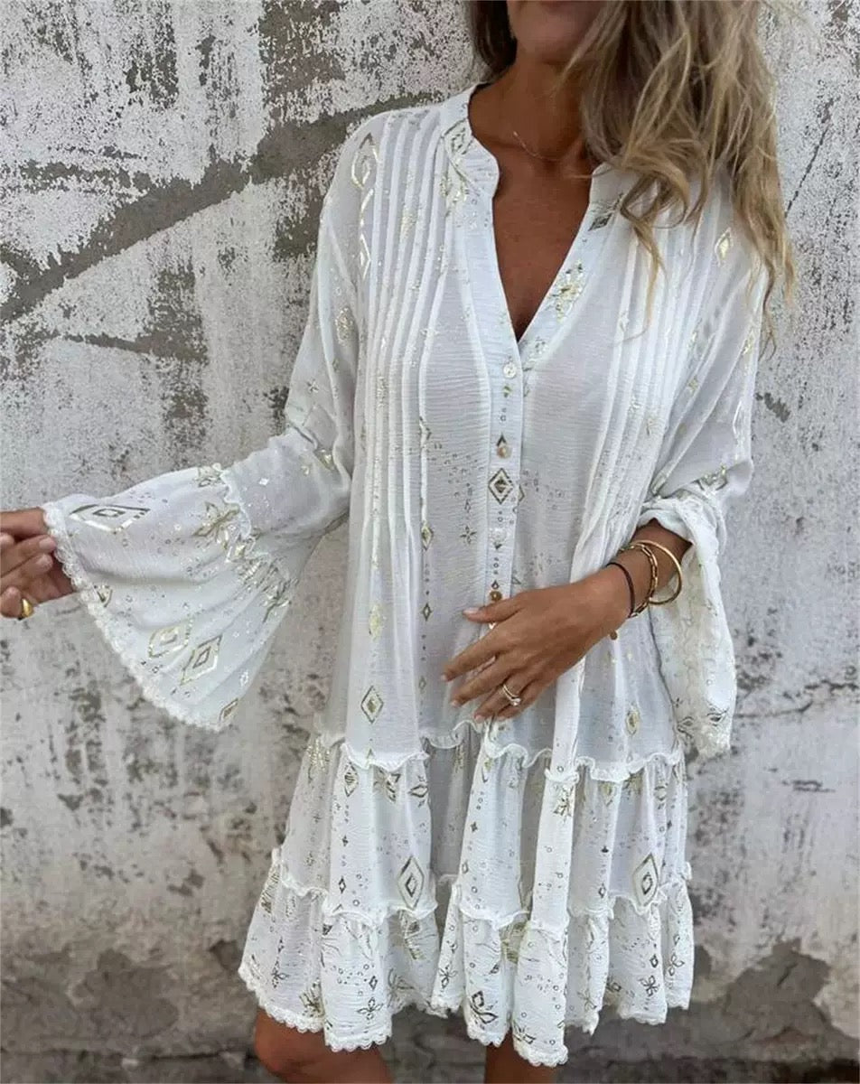 Fashionable Gold Foil Trumpet Lace Sleeve Dress