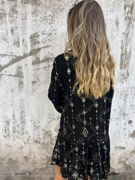 Fashionable Gold Foil Trumpet Lace Sleeve Dress