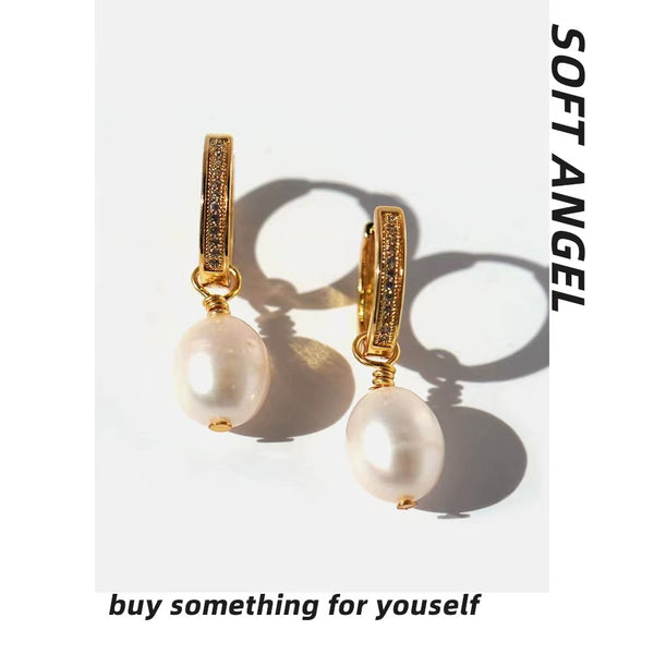 Retro Pearl Earrings