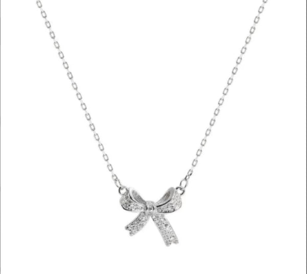 Lucky Bow Necklace