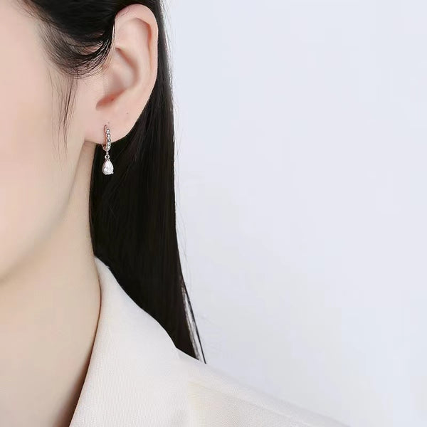 Sofia Hoop Earrings