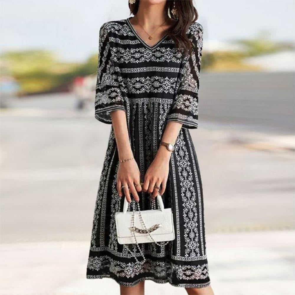 Noble 3/4 Sleeve Print Midi Dress